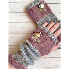 Load image into Gallery viewer, Casual Vintage Autumn Winter Basic Flora Knitted Gloves AD064 adawholesale
