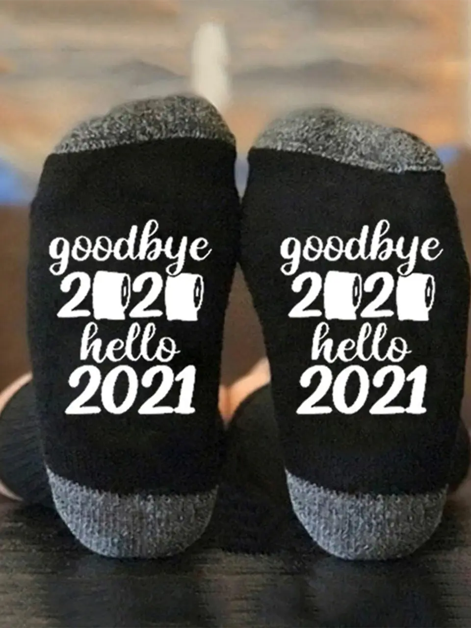 GOODBYE 2020 HELLO 2021 UNISEX CREW SOCKS mysite