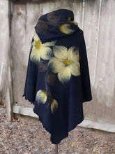 Load image into Gallery viewer, Scarves &amp; Shawls mysite
