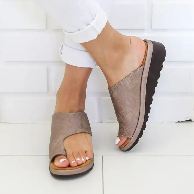 Women Casual Low Heel Open Toe Casual Sliver Sandals adawholesale