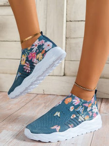 Floral and Butterfly Pattern Slip-On Running Shoes CN85