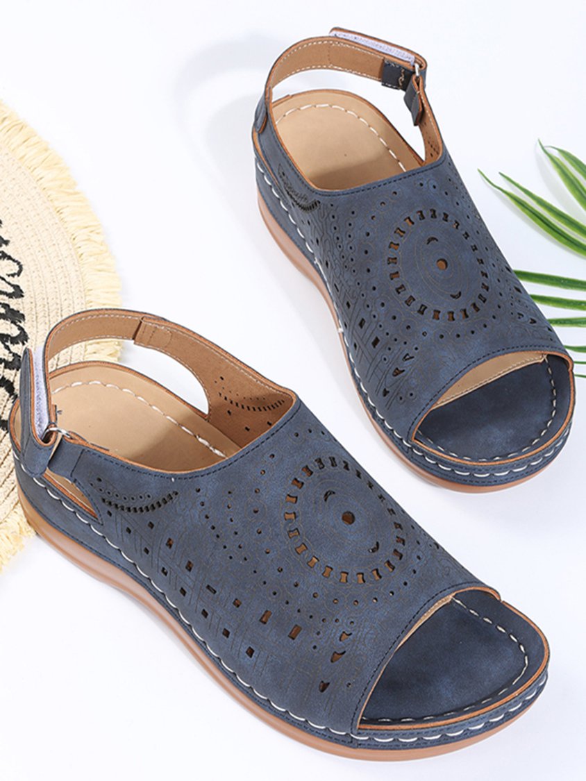 Ethnic Pattern Punched Hollow Velcro Vintage Sandals AT10069