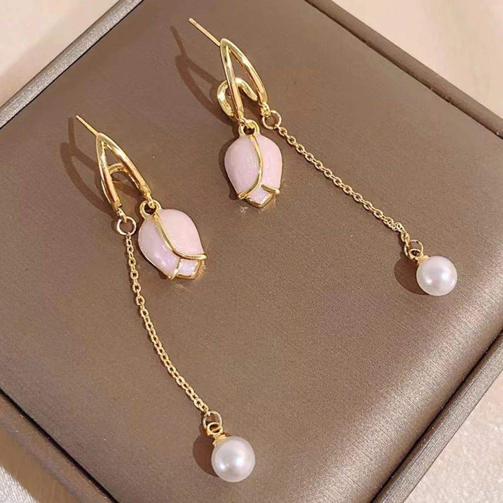 Pink tulip fringe long pearl earrings