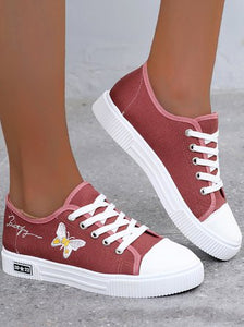Butterfly Embroidered Breathable Sneakers CN31